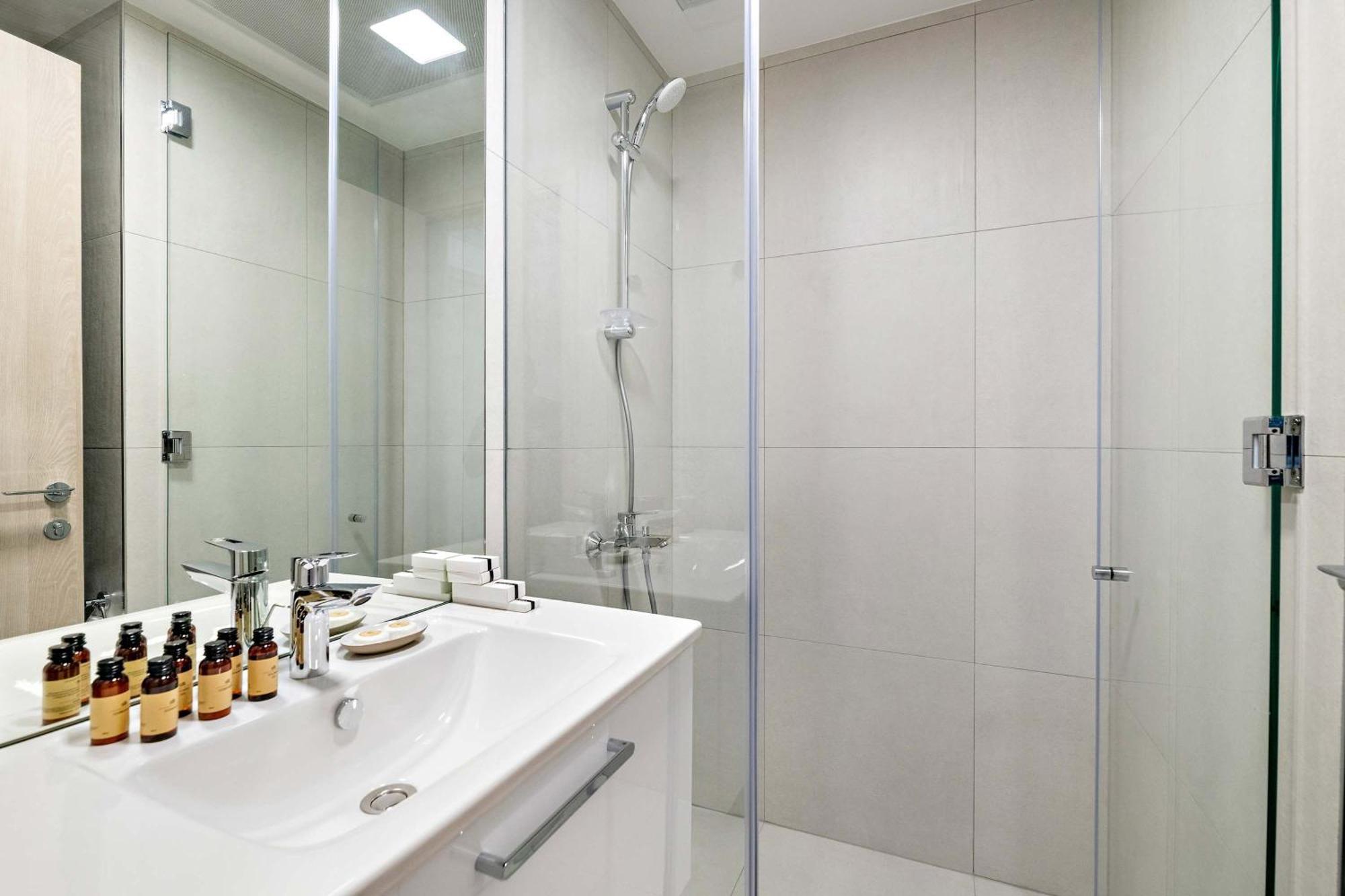 Apartment Silkhaus New Stylish In Jvc Luma21